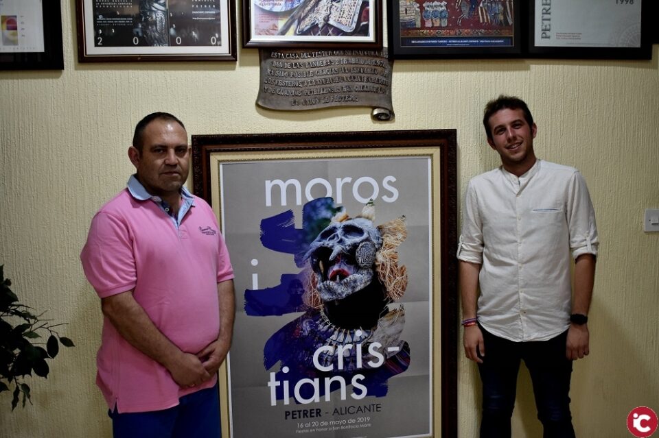 Petrer y sus fiestas de Moros y Cristianos en el Congreso Internacional de Médicos de Alicante