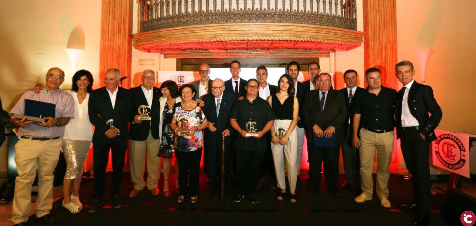 El Casino Eldense celebra sus 118 años con premios a la trayectoria y el mérito