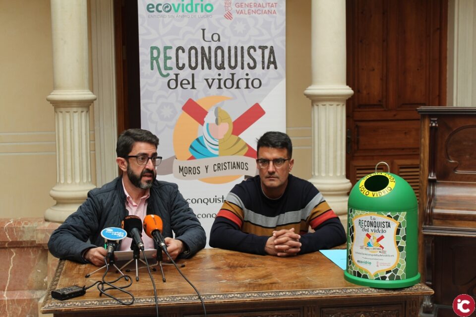 Las comparsas de Novelda reciclaron 4.700 kg de vidrio durante las fiestas