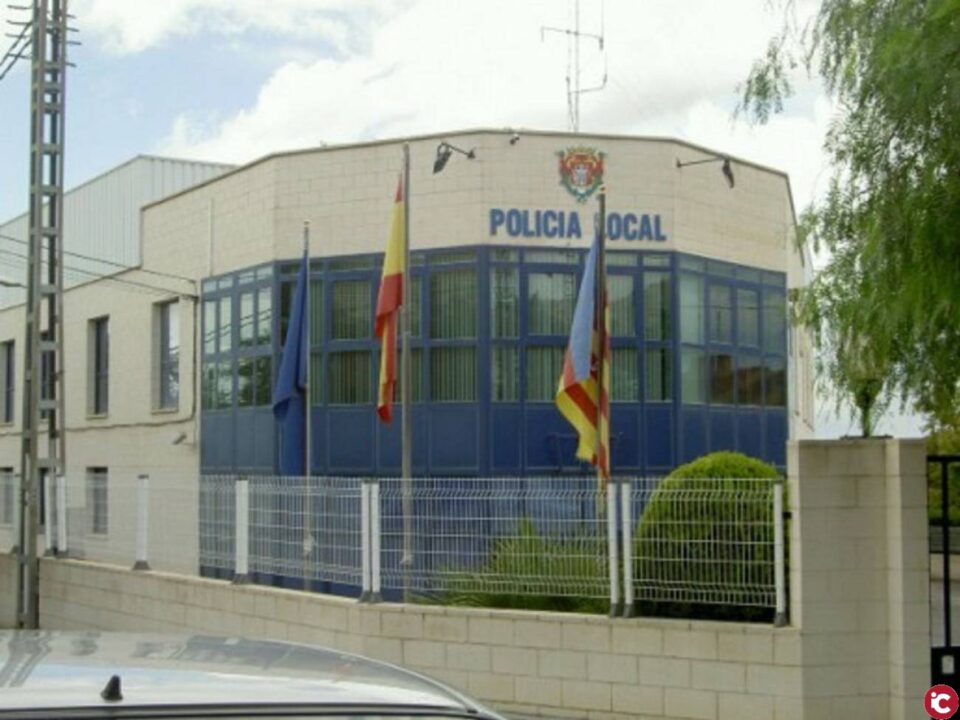 Sales lamenta que la falta de previsión durante la legislatura pasada haya contribuido a mermar el dispositivo de seguridad