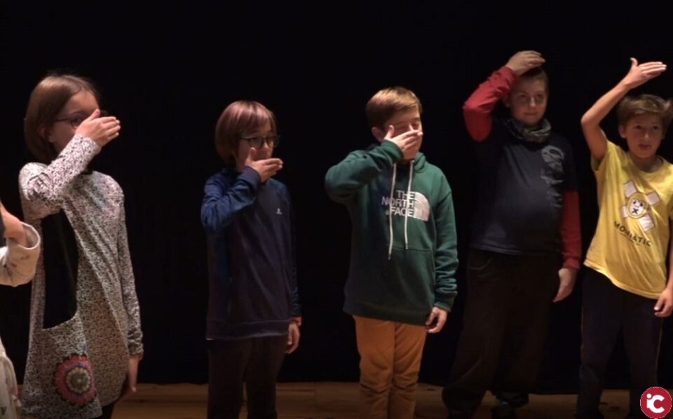 Visitem l'Escola Municipal de Teatre dAlcoi