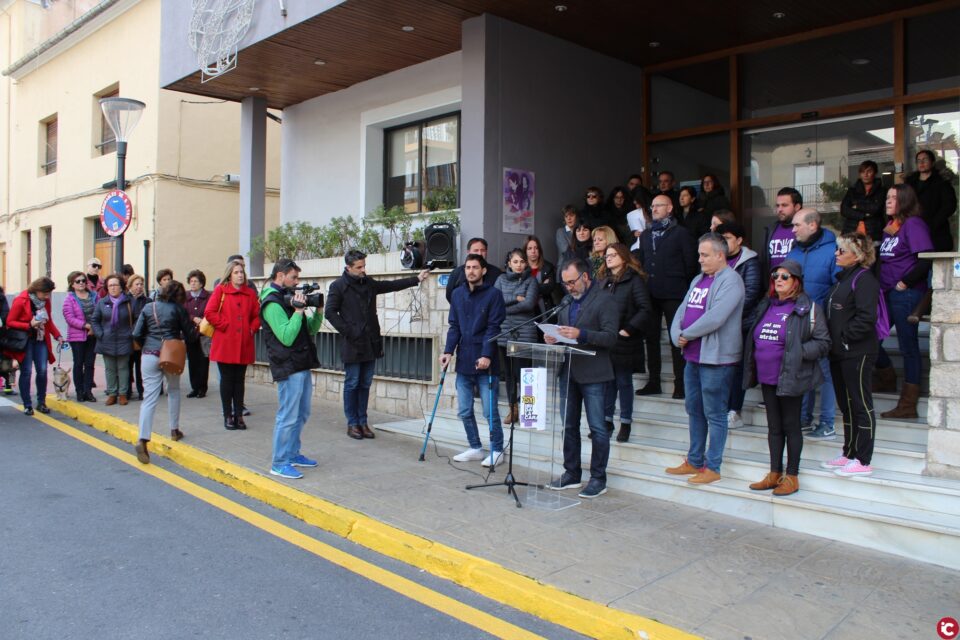 Lectura de Manifiesto del 25 de Noviembre
