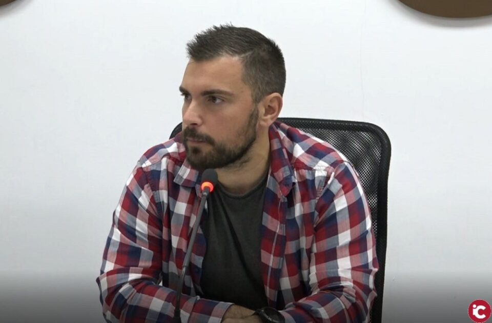 Izquierda Unida de Elda presentará una moción al pleno de noviembre para mejorar la accesibilidad sensorial