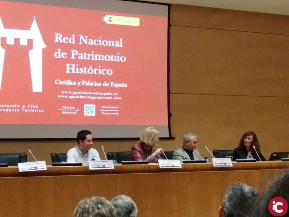 Villena presenta el Castillo en la Asamblea de Castillos y Palacios Turísticos de España