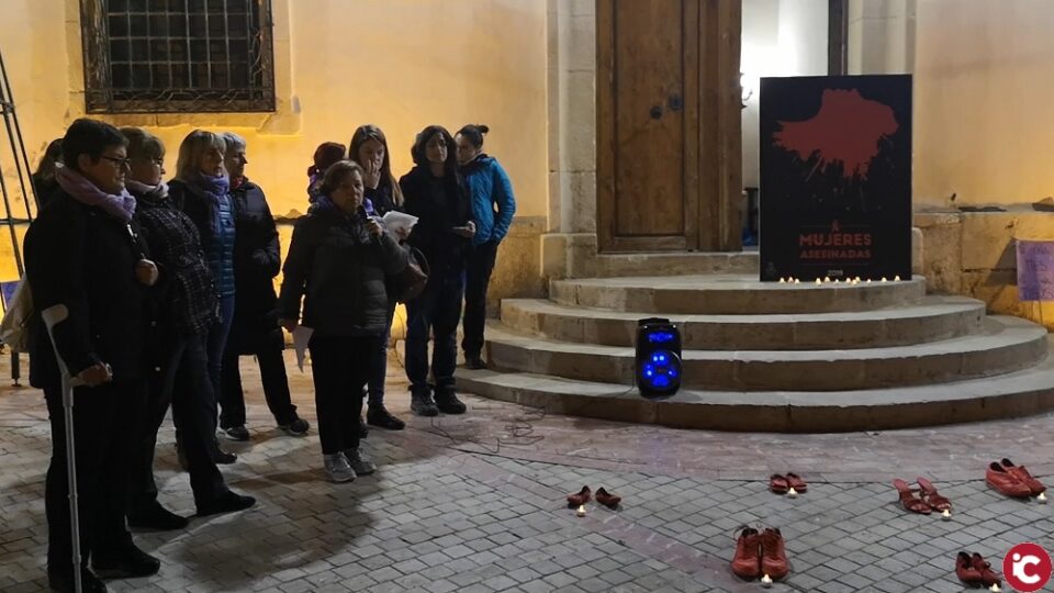 Biar es concentra contra la Violència de Gènere