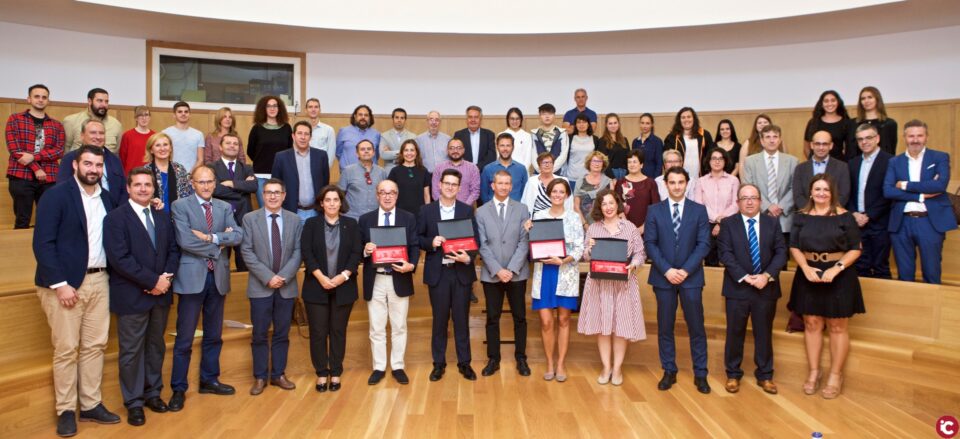 La Universitat d'Alacant lliura els Premis a la Trajectòria