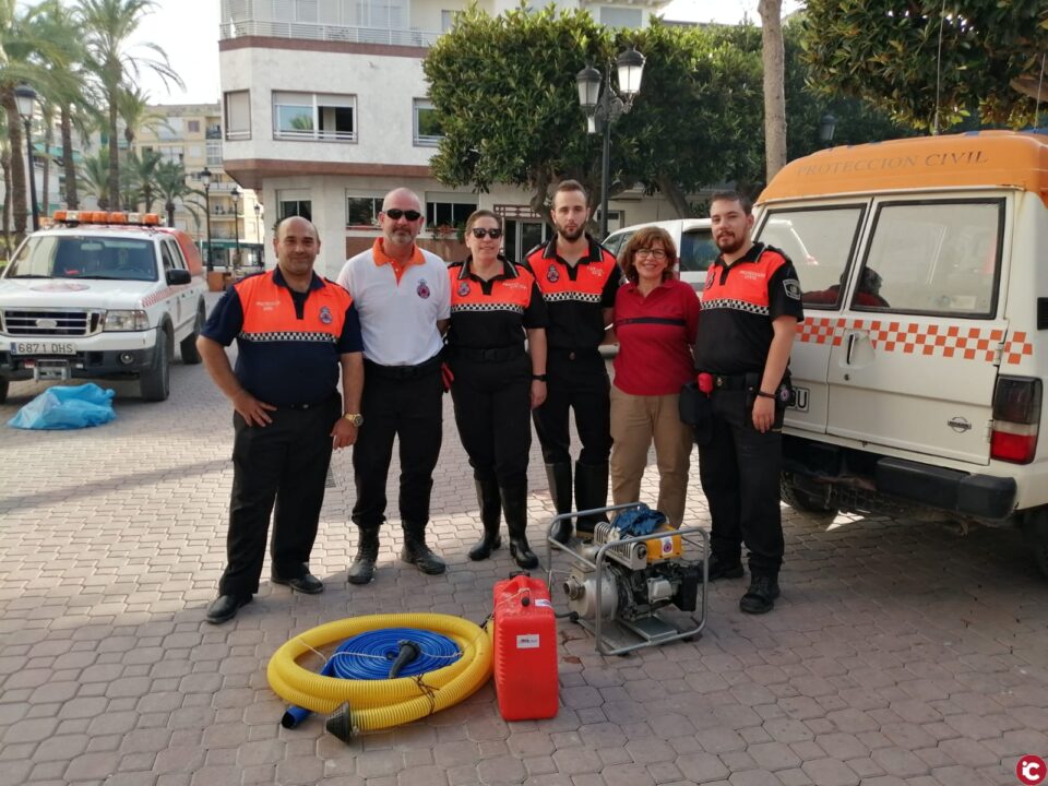 Luis Tomás García Ruíz y Protección Civil Villena premios Arracada de Oro 2019