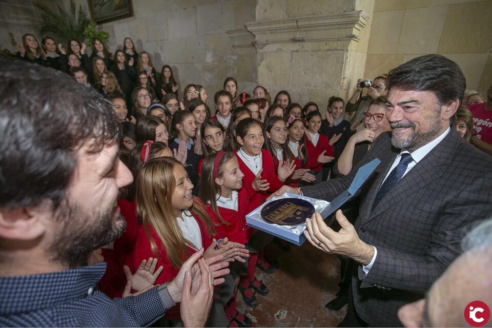 Inauguración del belén Vino a nuestra Casa de la Asociación de Belenistas