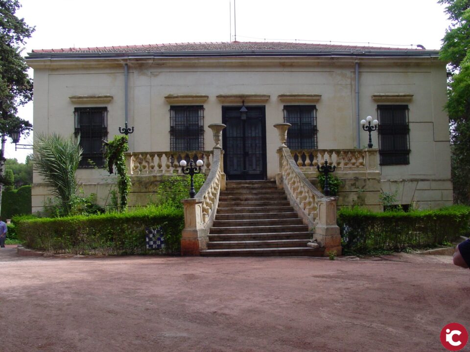 El Consell aprueba la declaración como Bien de Interés Cultural de la finca El Poblet de Petrer