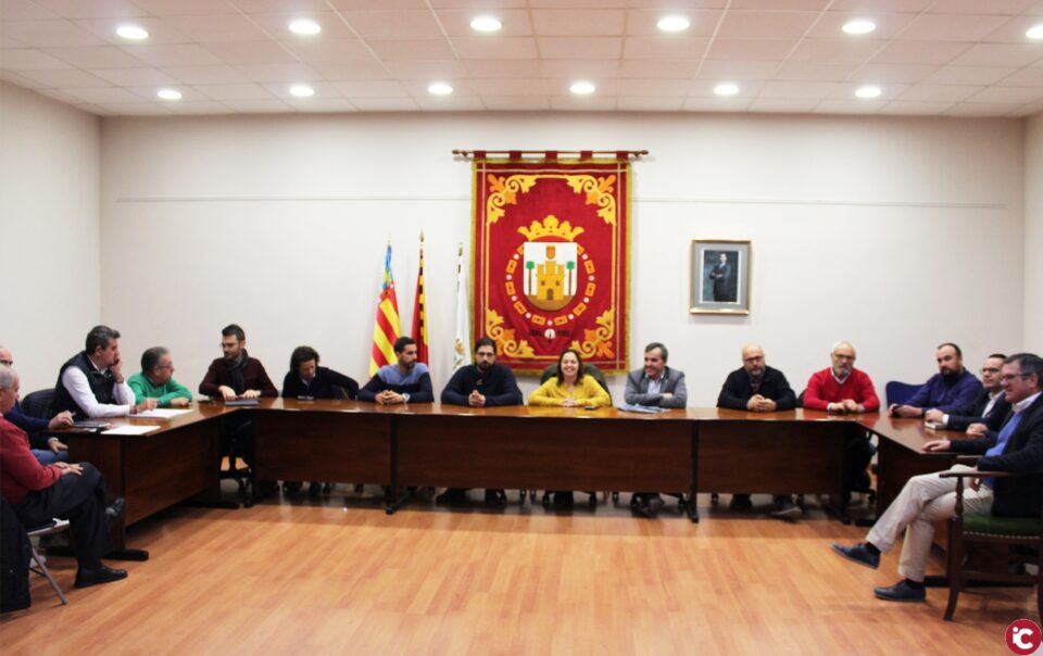 Los municipios productores de uva de mesa embolsada anuncian medidas de presión ante una nueva subida del precio del seguro agrario