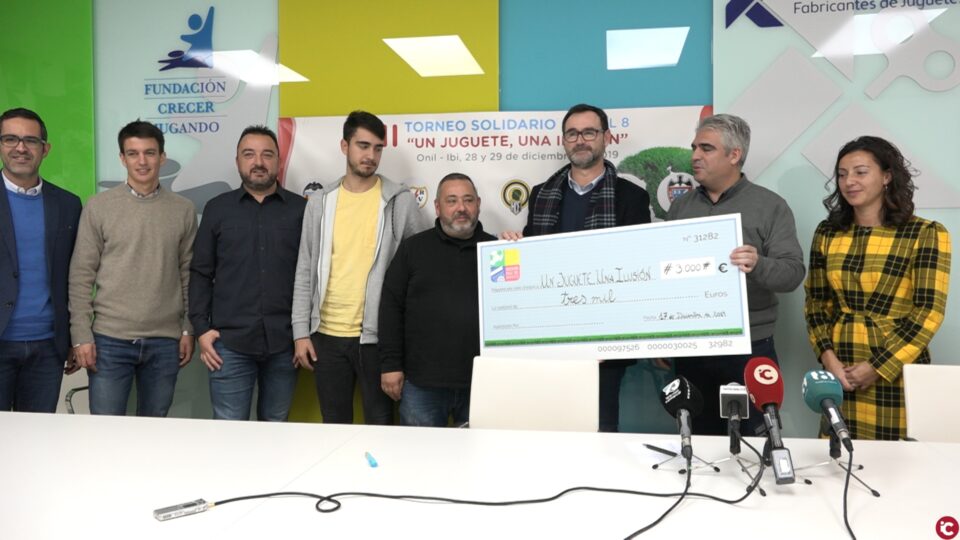 Deporte y solidaridad se unen en la séptima edición del torneo de fútbol 8