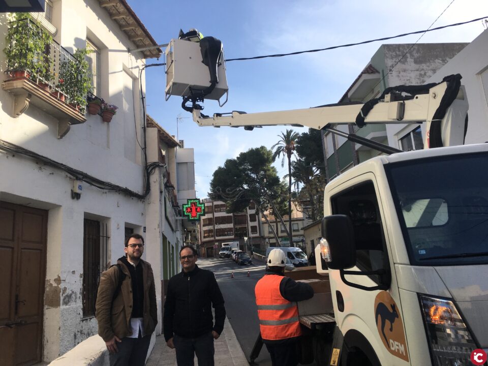 Petrer acomete la sustitución de cerca de 1.000 luminarias con tecnología LED en calles y edificios públicos