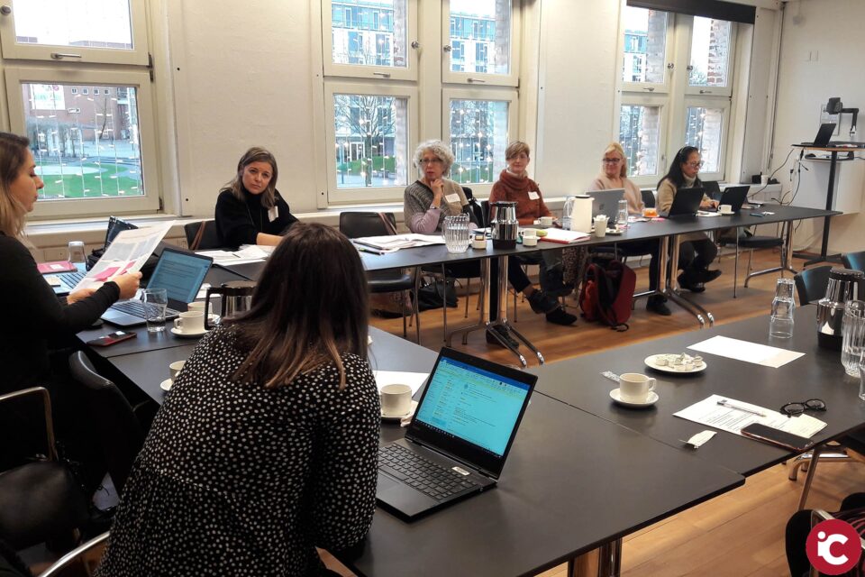 El Instituto Pedro Herrero desarrolla un programa europeo para fomentar una mayor participación de los padres en el proceso educativo de sus hijos