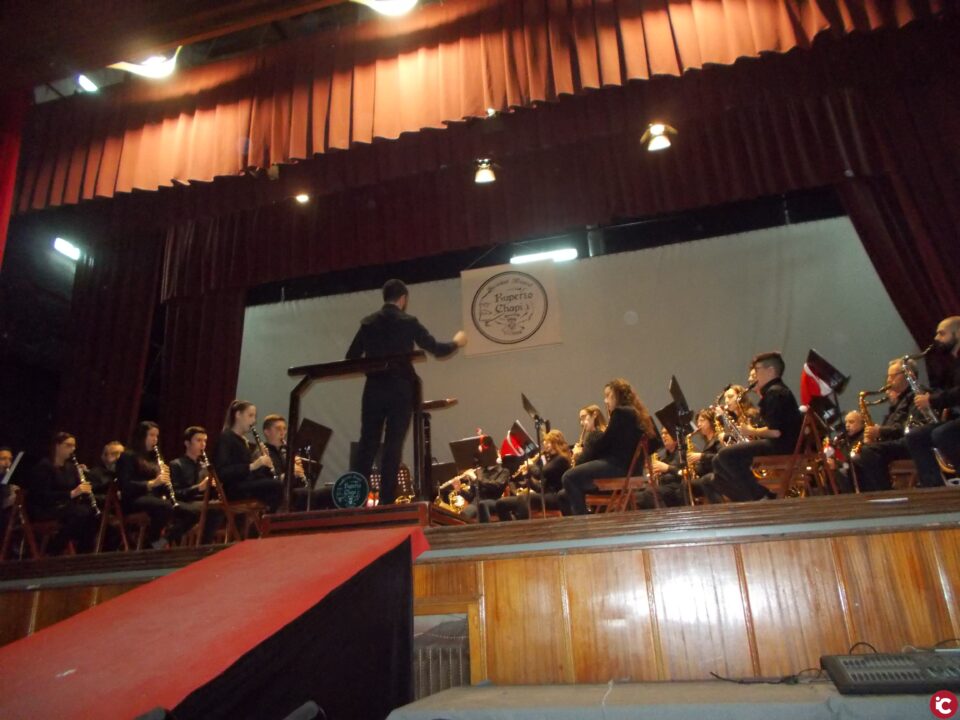 Concierto de Navidad de las Bandas de la Escuela de la Sociedad Musical Ruperto Chapí