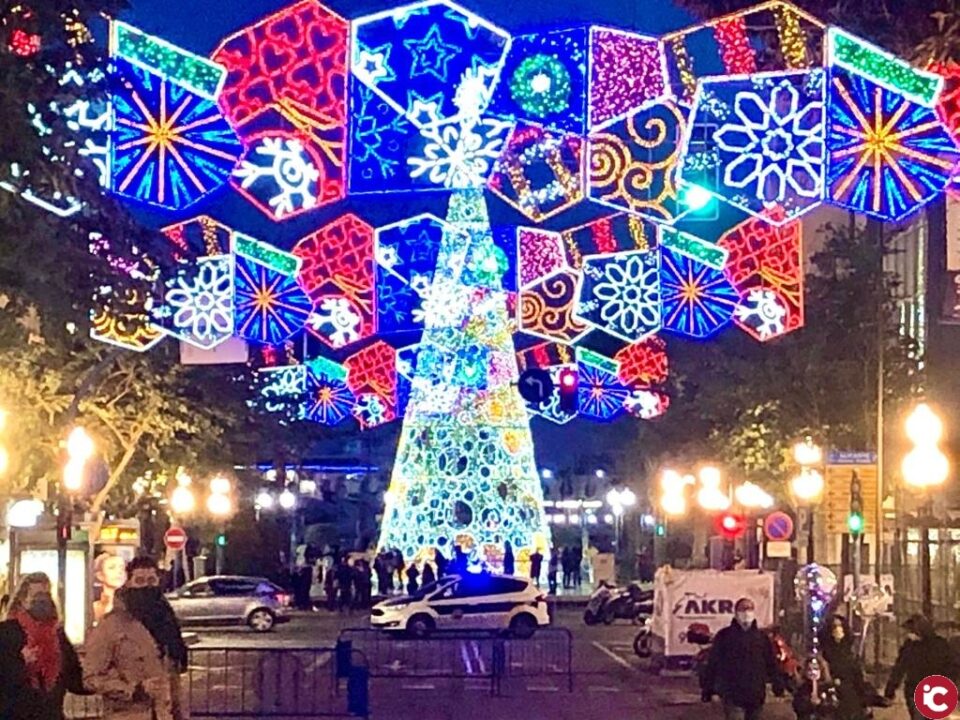 La Policía Local cierra el operativo del fin de semana con 84 denuncias por incumplir el estado de alarma en Alicante