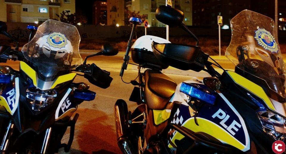 La Policía Local de Elda levanta 19 actas de sanción por infracciones relacionadas con el confinamiento y las medidas de seguridad durante la Nochevieja y primeros días del año