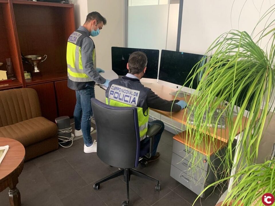 La Policía Nacional destapa una estafa de más de siete millones de euros en monedas virtuales y detiene a cuatro personas
