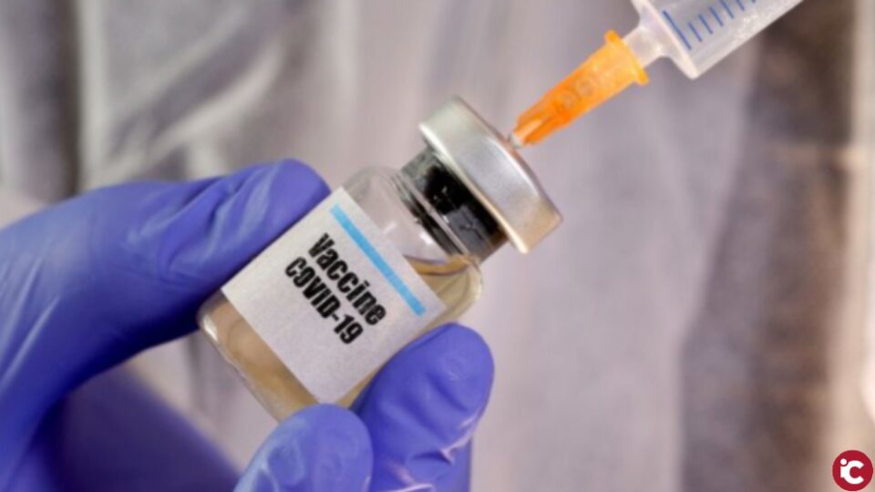 La Comunitat Valenciana inicia la vacunación del personal sanitario de primera línea