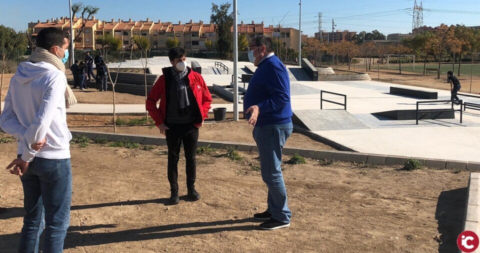 El Presidente de la Federación de Patinaje de la Comunidad Valenciana visita San Vicente del Raspeig