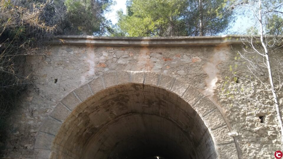 LAjuntament reforça el túnel del Mas del Pinar de la Via Verda