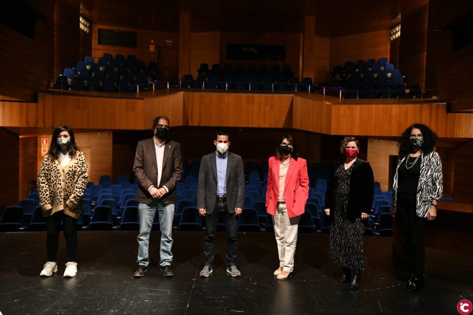 Cultura de la Generalitat apoya a la UA y la UMH para el desarrollo de programación cultural