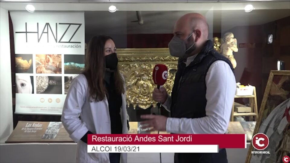 L'Associació de Sant Jordi ha iniciat els treballs de restauració i conservació de landa processional de la imatge eqüestre de Sant Jordi.