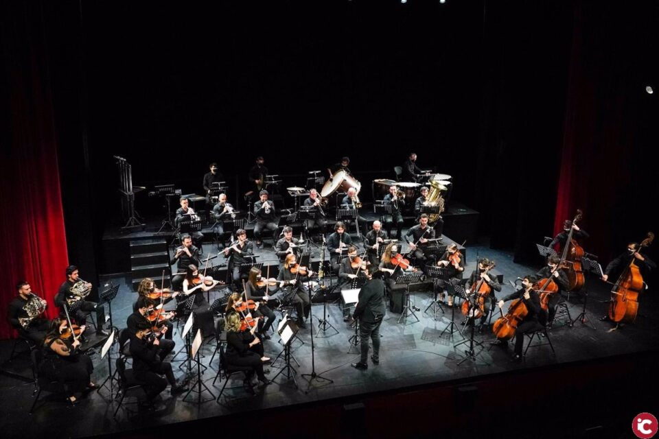 Antonio Banderas presenta su nueva Orquesta Sinfónica con música de Óscar Navarro