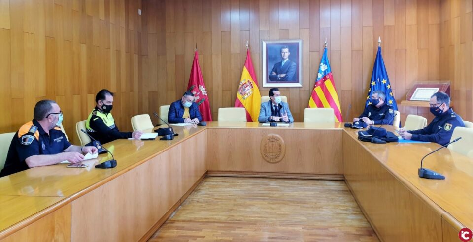 La Junta Local de Seguridad establece medidas de coordinación para controlar el cumplimiento de las restricciones durante la Semana Santa