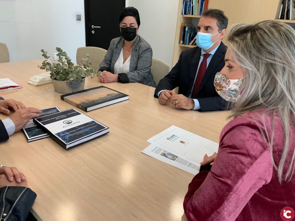 La asociación Alicante por el Turismo de Cruceros agradece al Patronato de Turismo su implicación activa en las acciones de promoción de destino