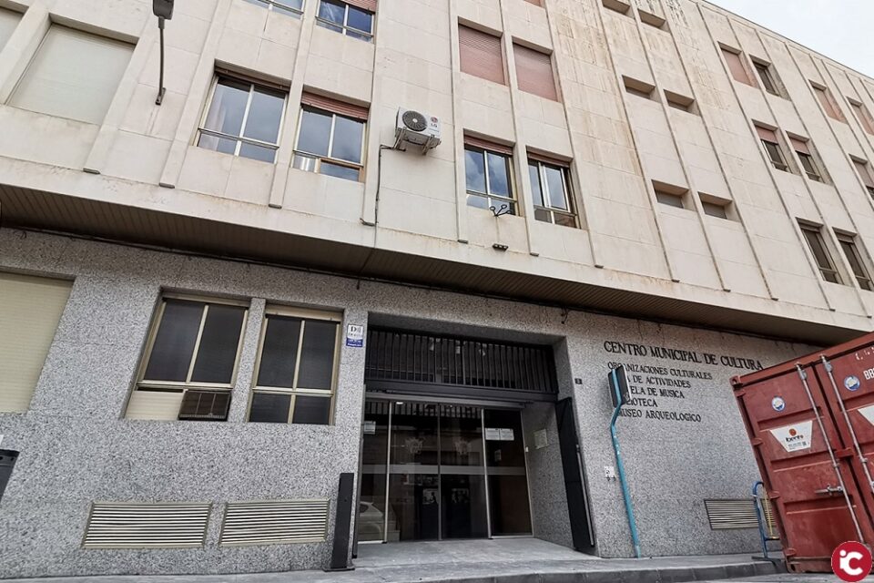 Placas solares para la Casa de Cultura