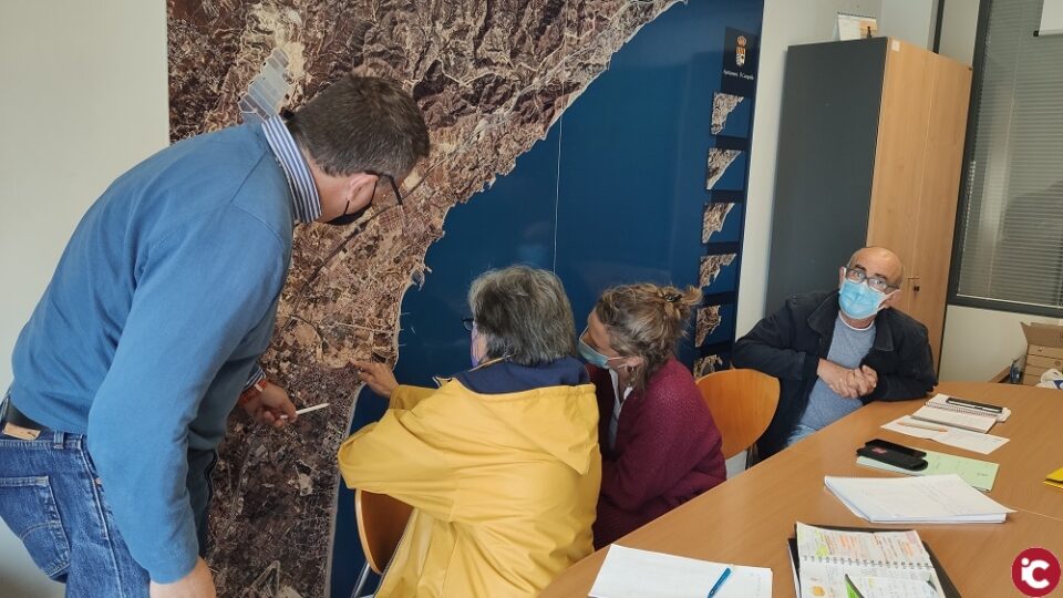 Reunión con el voluntariado medioambiental de balance y planificación de actuaciones