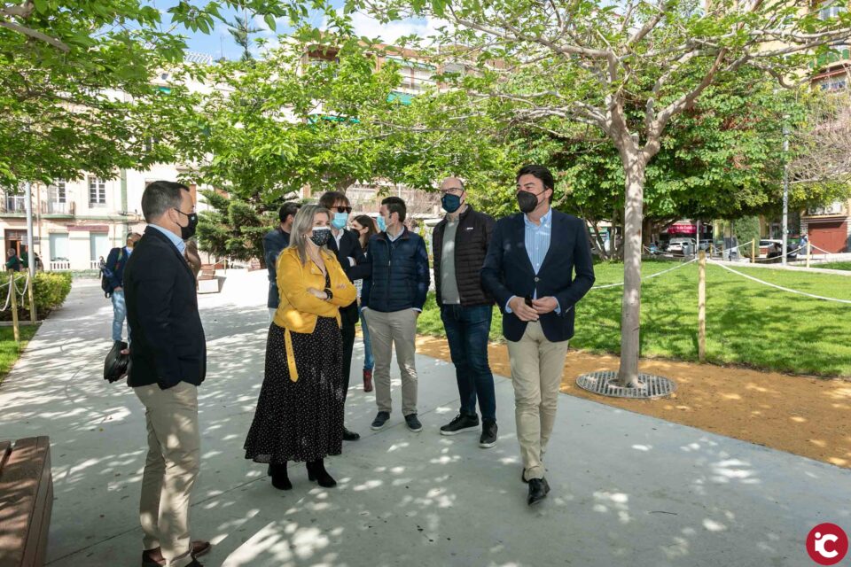 El Ayuntamiento finaliza el acondicionamiento de los jardines de la plaza Séneca