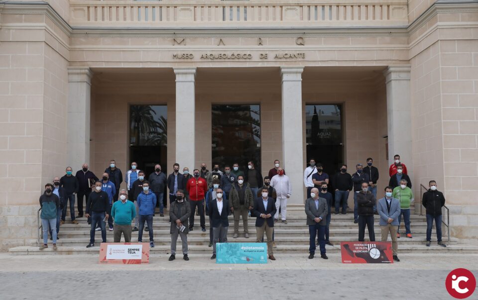 Más de 60 equipos participan este año en la Lliga de Pilota Valenciana Trofeu Diputació d´Alacant