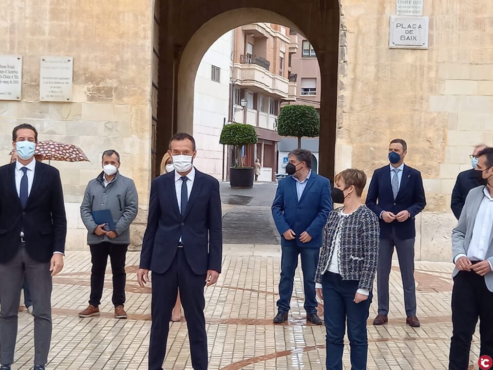 Cerdán confía en la respuesta de la Generalitat a favor de los sectores del calzado