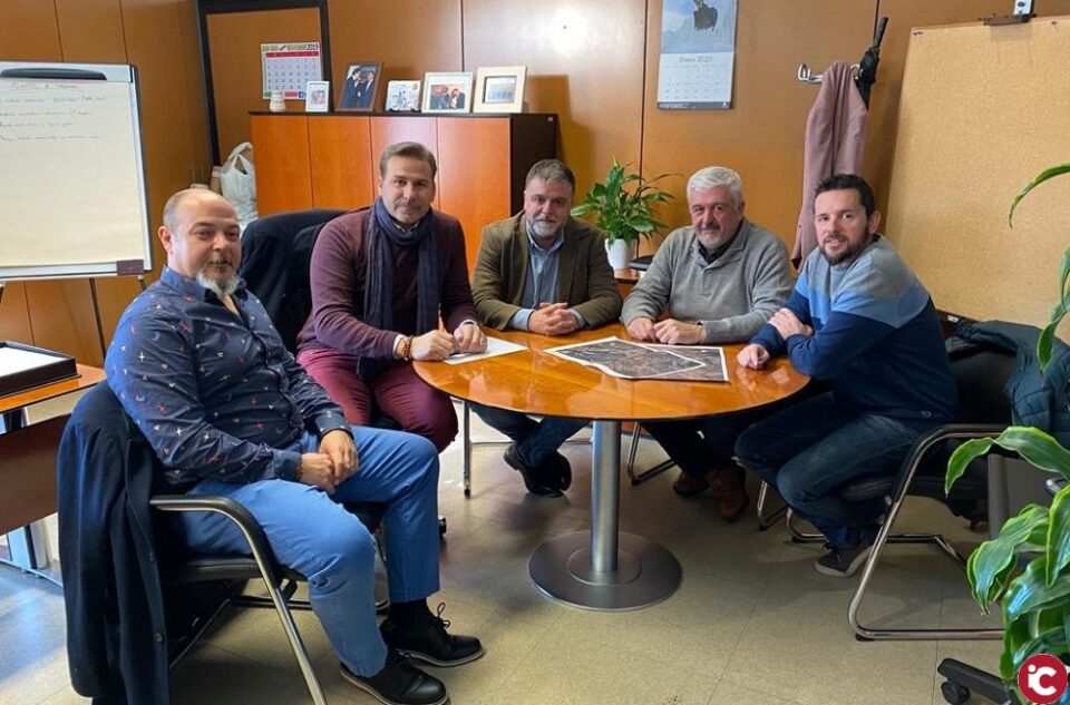 Casi 200.000 euros de subvención de la Diputación para el arreglo integral del camino Villena-Salinas
