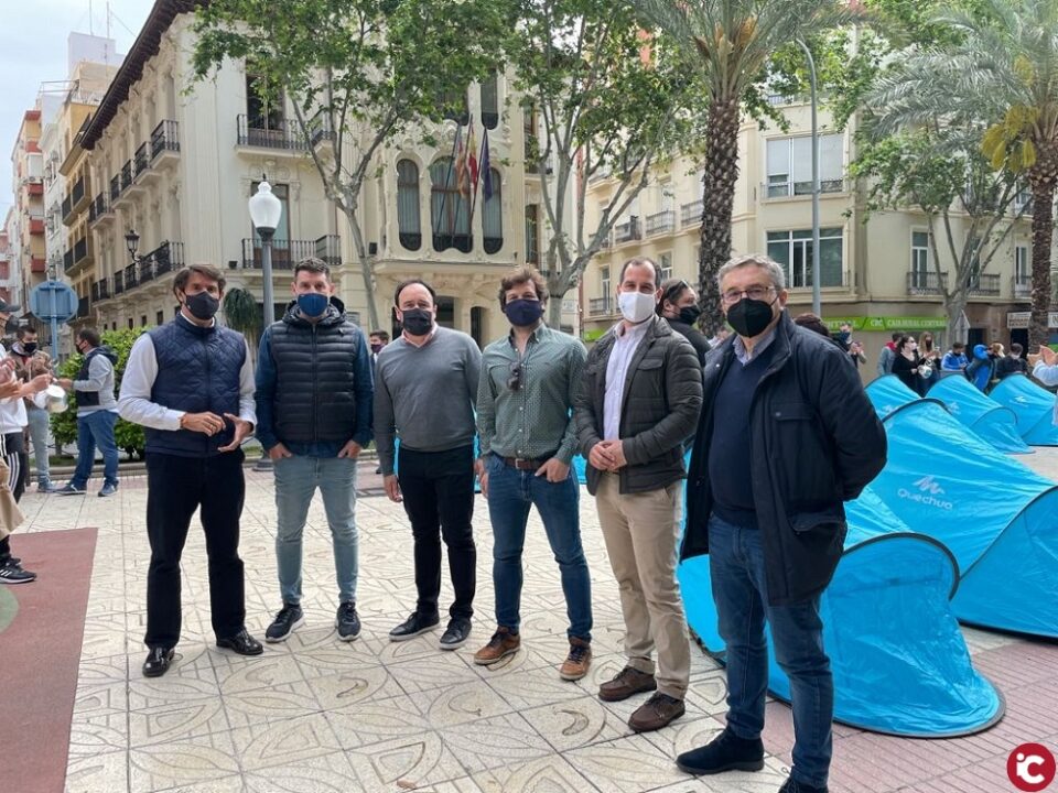 (PP Alicante): El PP de la Provincia de Alicante se suma a las reivindicaciones del ocio nocturno: pide al Consell más ayudas y el cierre a las 22 horas