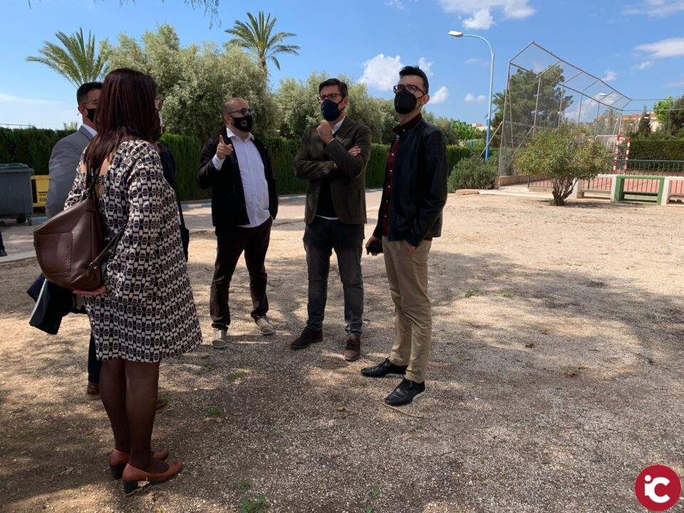 La Diputación inicia el plan Planifica con la adjudicación de la primera obra de mejora de la ciudad deportiva de Novelda