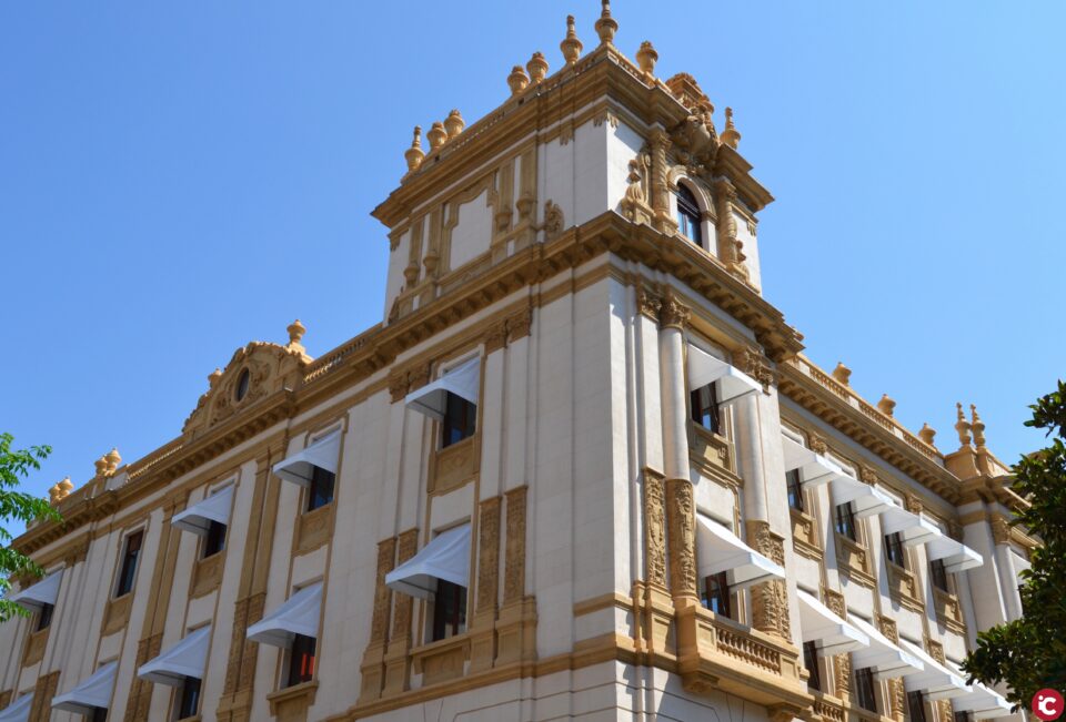 (PSOE). Aprobada la moción socialista en la Diputación para dignificar la figura de Enric Valor