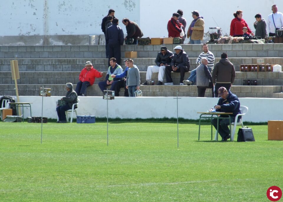 Aspe acoge dos concursos provinciales de ornitología