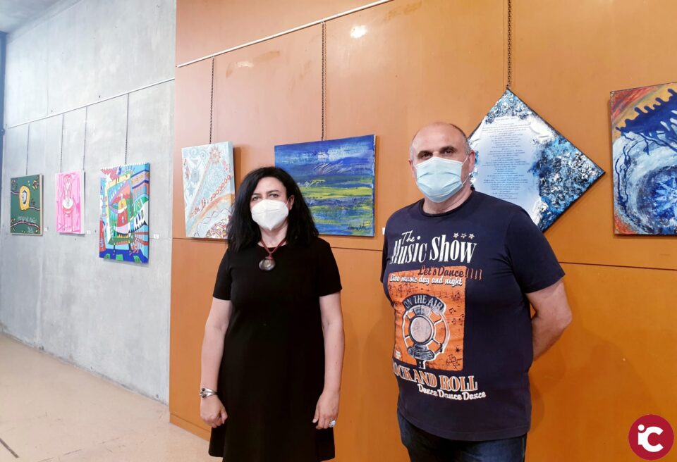 La sala de exposiciones del Museo del Calzado acoge una nueva exposición en la que más de 30 artistas españoles e italianos ofrecen su visión personal sobre el Mediterráneo