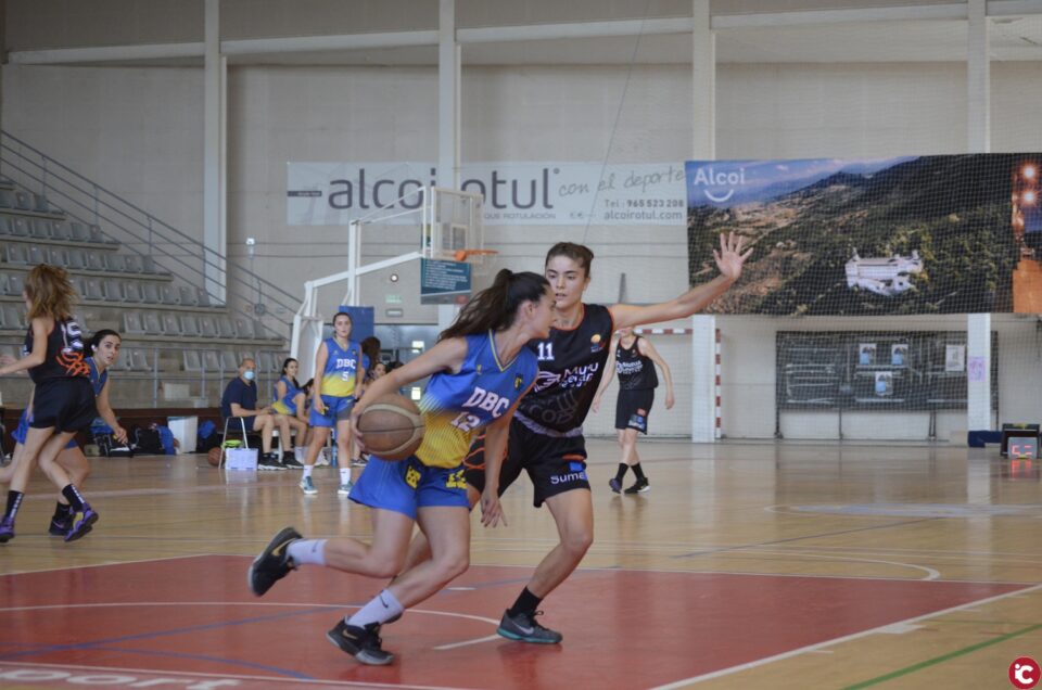 El Mutua Levante Nou Bàsquet Alcoi Femenino gana con un buen resultado