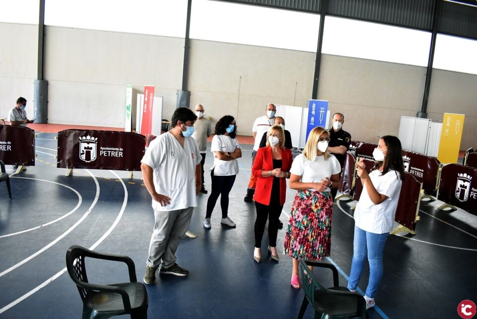 Petrer ultima los preparativos para la vacunación masiva en el pabellón de San Jerónimo a partir del próximo lunes