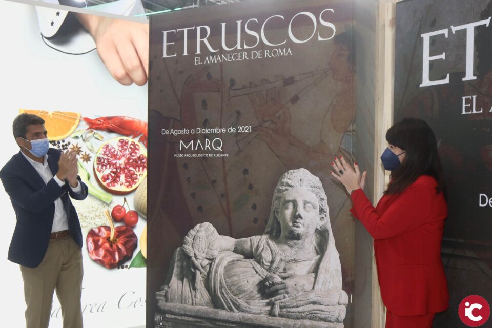 El presidente de la Diputación de Alicante y la diputada de Cultura presentan en FITUR la nueva muestra arqueológica que reunirá 150 piezas originales