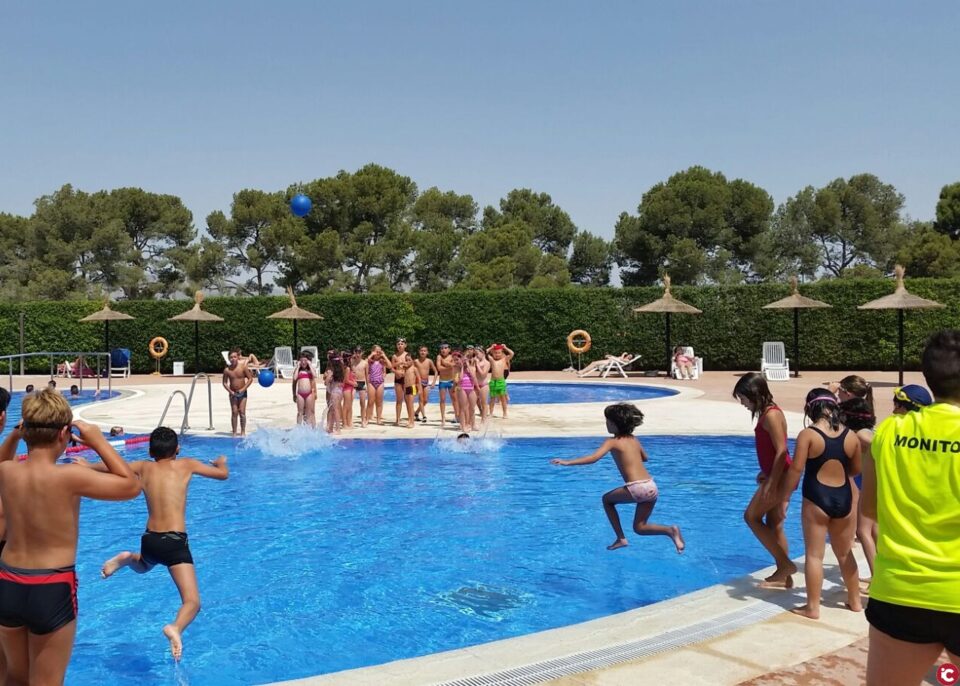 La concejalía de Deportes presenta la Escuela de Verano Municipal