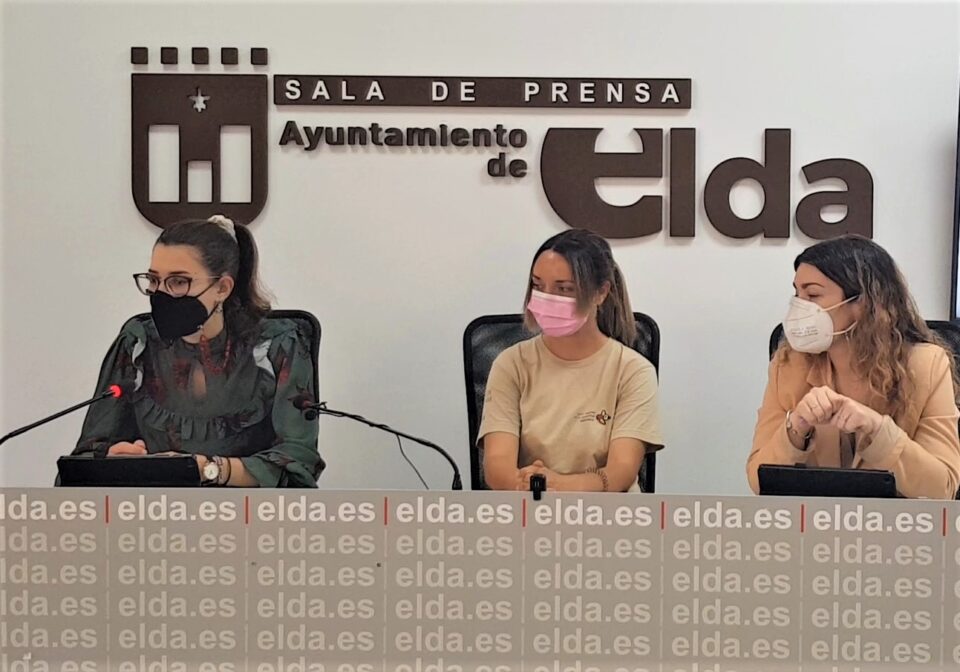El Ayuntamiento de Elda y la Generalitat organizan un curso para dar a conocer y proteger las aves que habitan en la ciudad