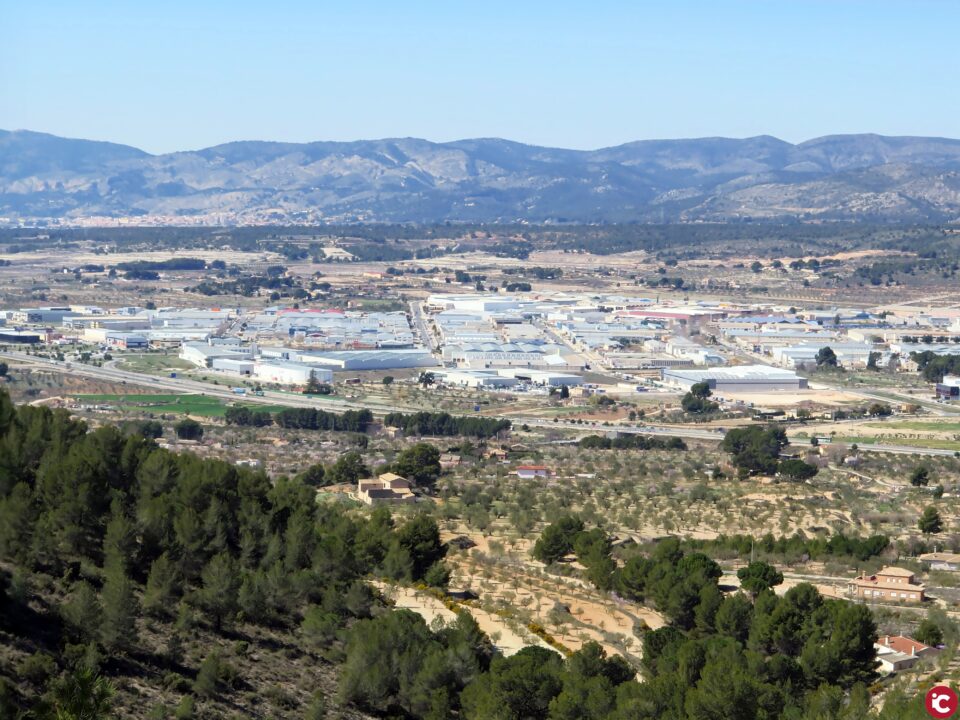 (PSOE). El PSOE acusa al PP de Serralta de favorecer la especulación en el polígono NPI-5