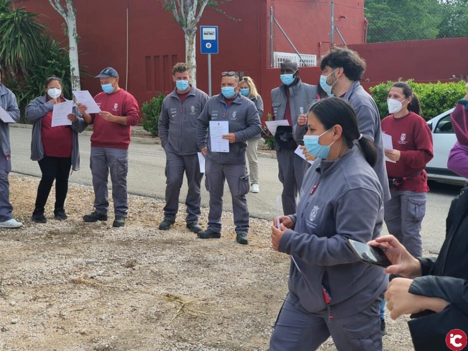 El alcalde cierra el primer ciclo del taller Et Formen que ha formado a 10 personas en jardinería