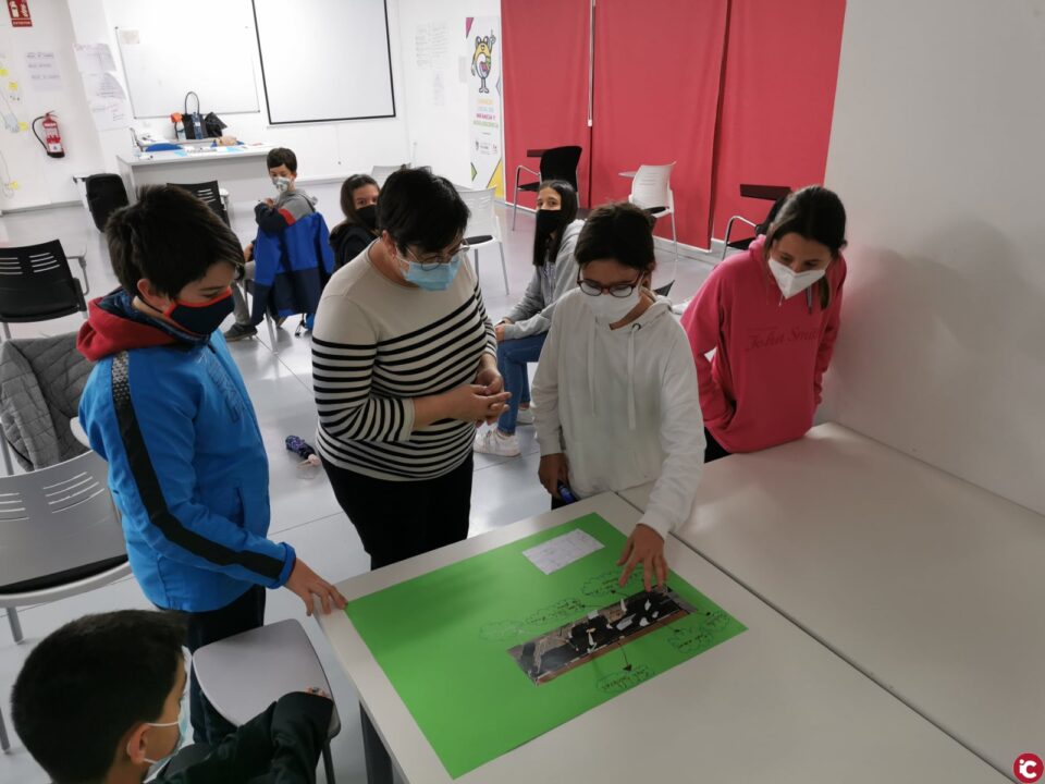 El Consejo de Infancia presenta propuestas de mejora a las áreas de Parques y Jardines y Protección Civil