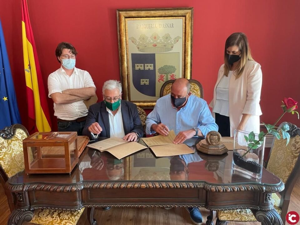 L'Alqueria d'Asnar fomenta la mobilitat sostenible amb una Electrolinera