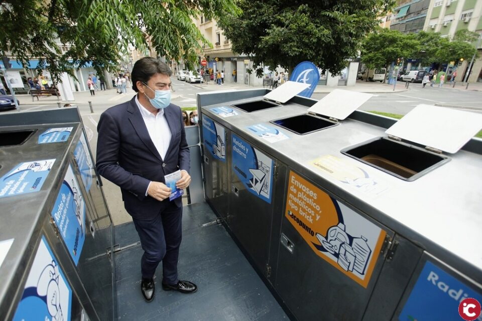 Alicante amplia el servicio de Ecopuntos móviles con 16 nuevas localizaciones para facilitar y fomentar el reciclaje